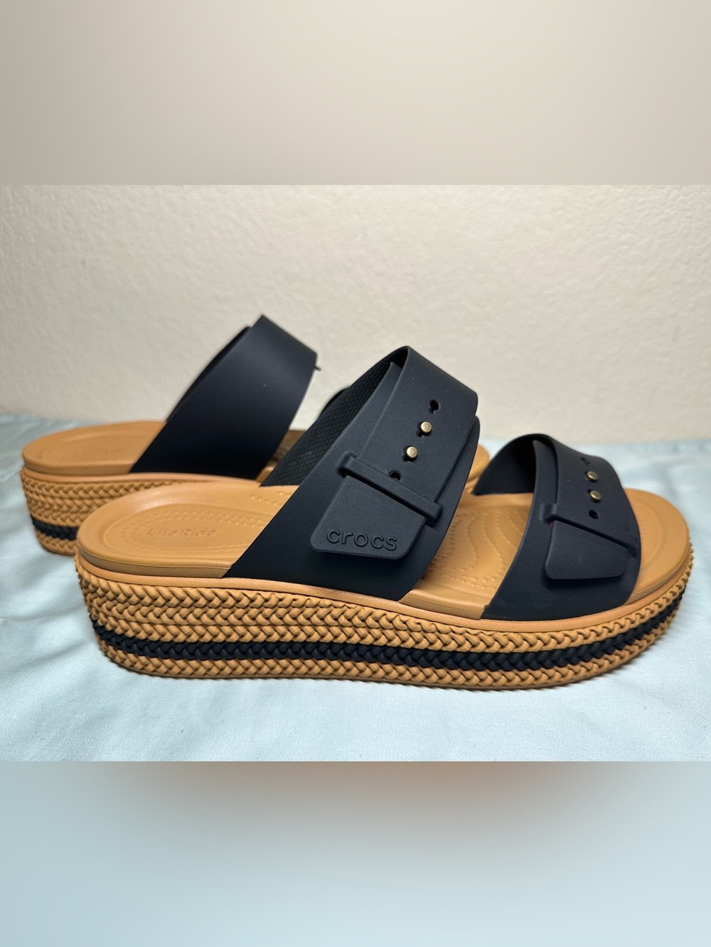 New Womens CROCS BROOKLYN WOVEN BUCKLE 209978-001 BLACK US W 5-9 TAKSE Size 9